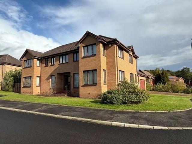 Farm for sale in Ravenscraig, Dalziel Estate