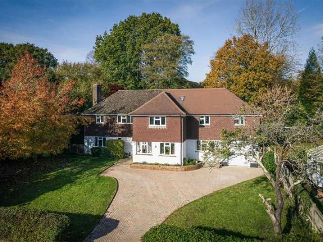 Farm for sale in Lucastes, Perryfields