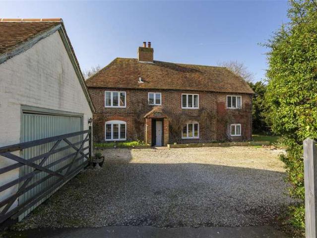 Farm for sale in Tilmanstone, Ash