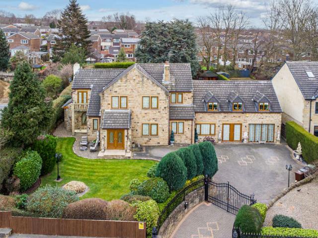 Farm for sale in Oulton, West Yorkshire