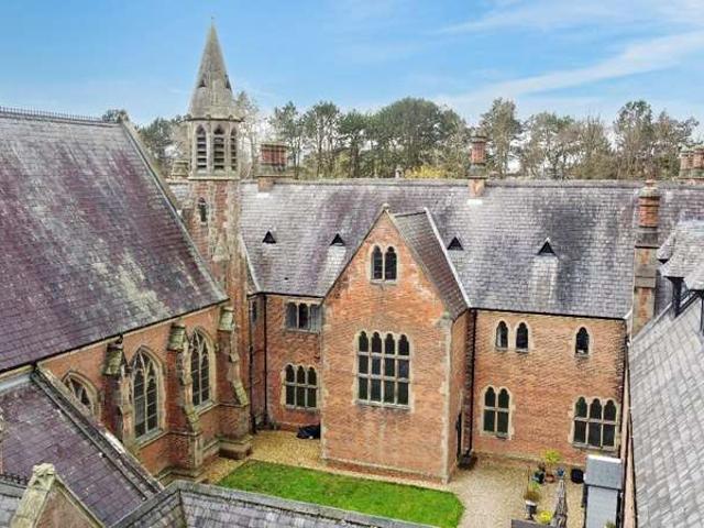 Property for sale in Hummersknott, Darlington