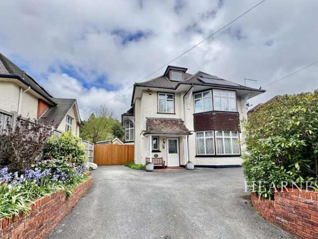 Farm for sale in Queens Park, Bournemouth