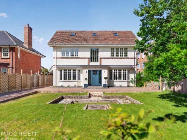 Farm for sale in Wick, Bournemouth