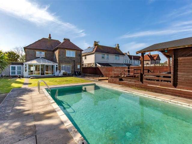 Farm for sale in Weston-super-mare, North Somerset