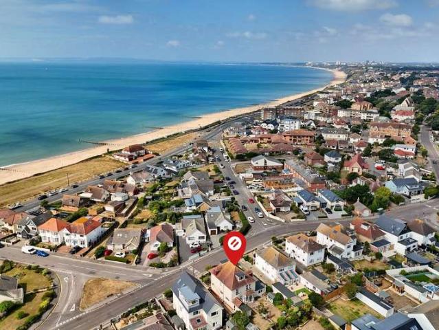 Farm for sale in Wick, Bournemouth