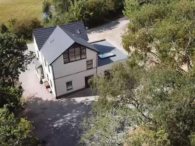 Farm for sale in Ringley, Lee Bank