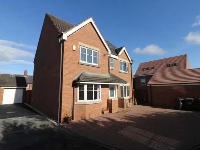 House for rent in Spen, Gomersal
