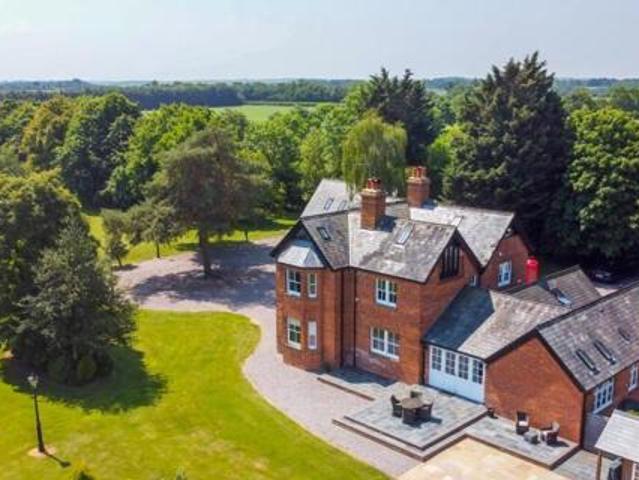 House for sale in Evershot, Oxfordshire