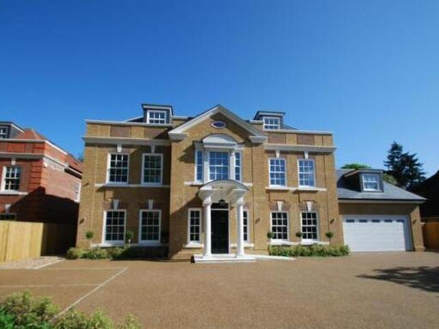 House for sale in Beaconsfield, Forty Green