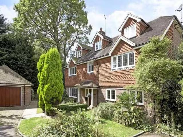 House for rent in Blackhills, Surrey