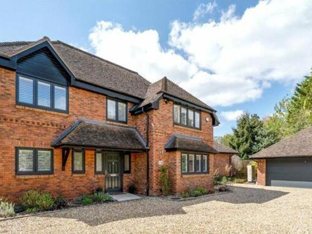 House for sale in Heatherside, Heol-las