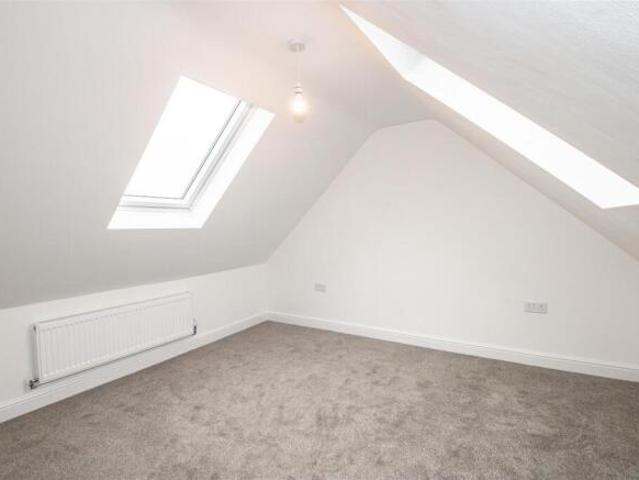 Farm for rent in Shenley Brook End, Milton Keynes