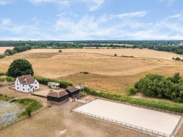 House for sale in Epping