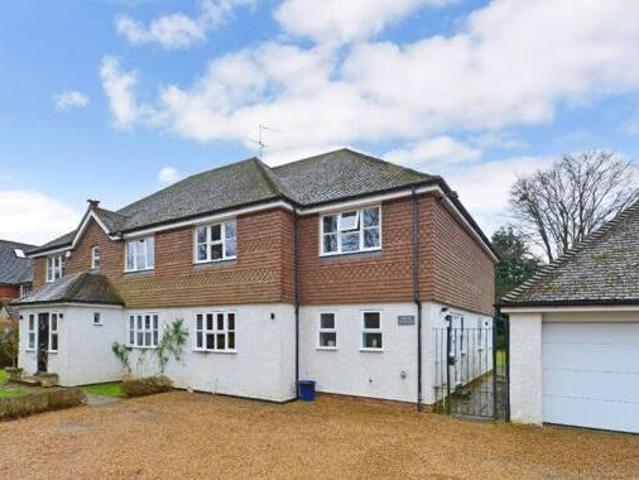 House for sale in Busbridge, Fole