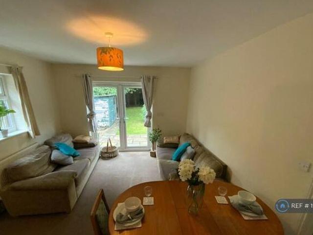 House for sale in Onslow Village, Guildford