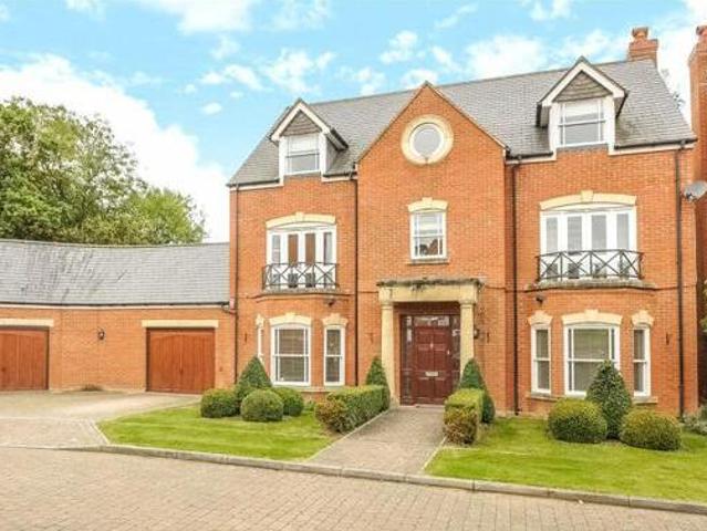 House for sale in Slough