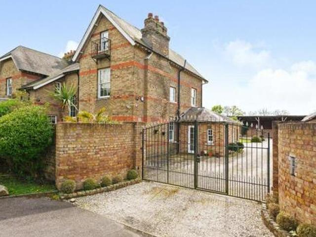 House for sale in Slough