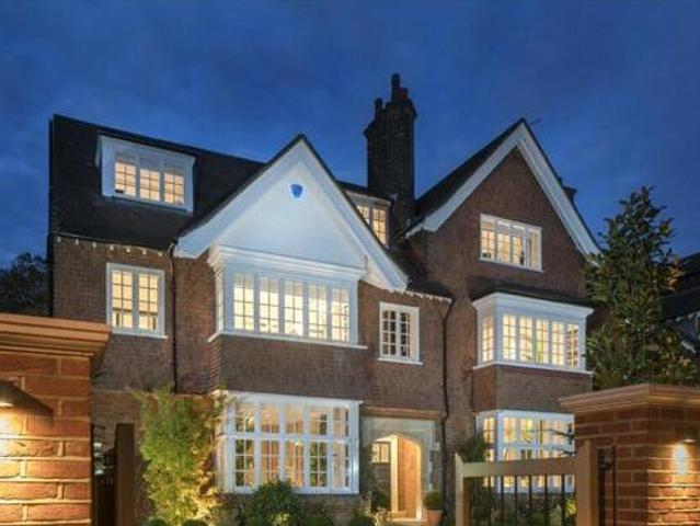 House for sale in City of London, Greater London