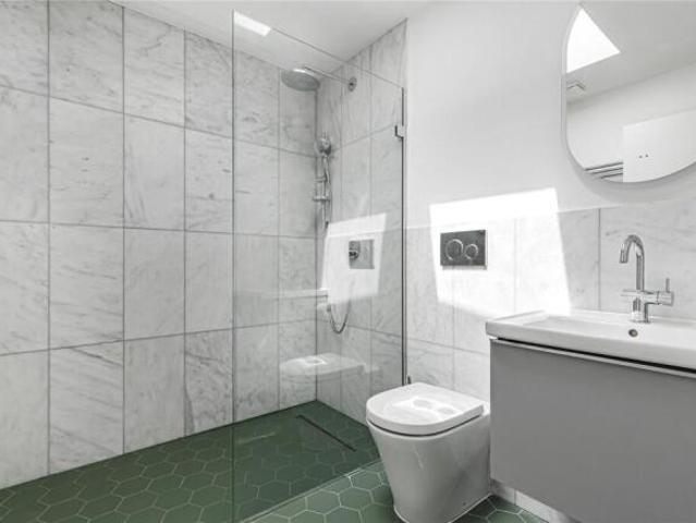 Farm for rent in Wimbledon, Greater London