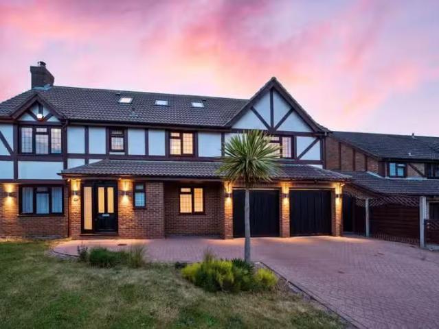 House for rent in Chislehurst West
