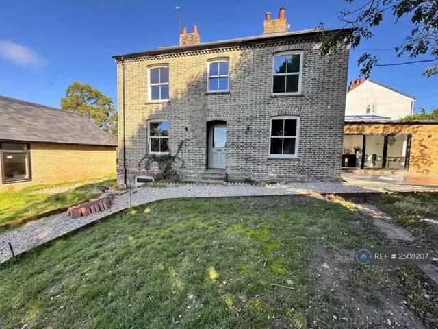 House for rent in Chipping Hill, Essex