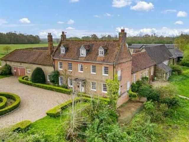 House for sale in Ware, East Hertfordshire