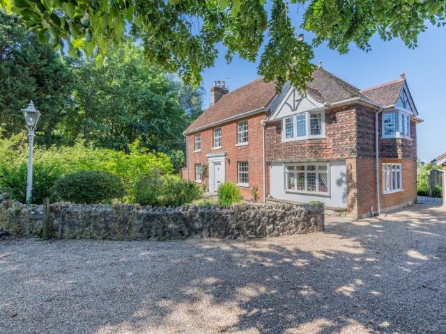 House for sale in Bridgefield, Kent