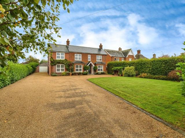 House for sale in Comers, Norfolk