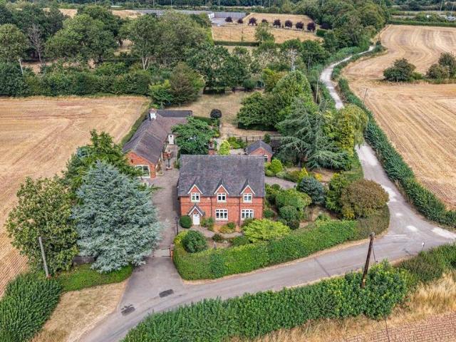 House for sale in Attenborough, East Midlands
