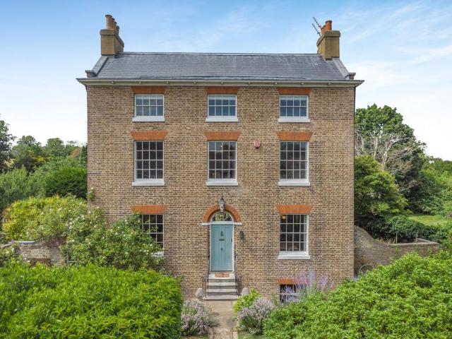 House for sale in Woodnesborough, Ash