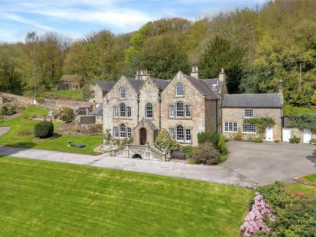 House for sale in Blackwall, Froggatt