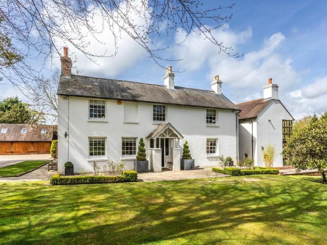 House for sale in Perryfields, West Sussex