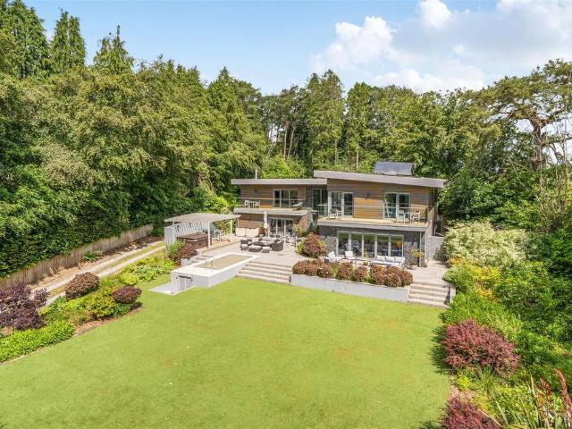 House for sale in West Hill, Budlake