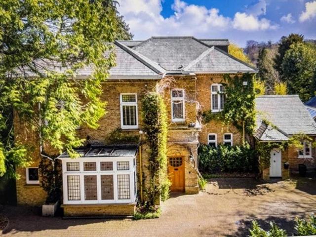 House for sale in London Borough of Croydon, Greater London