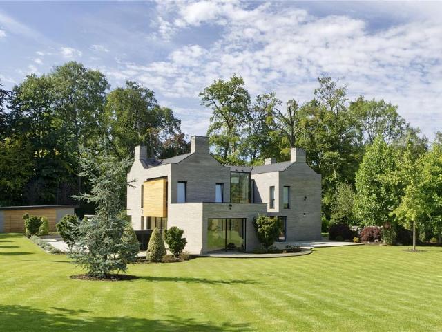House for sale in Chepping Wycombe, Tylers Green