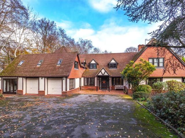 House for sale in Great Marlow, Buckinghamshire