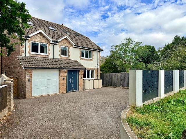 House for sale in Staddiscombe, Mount Wise