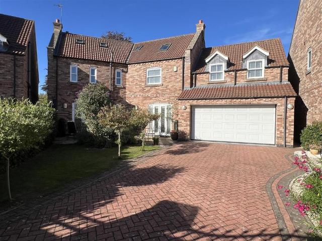 House for sale in Howden, Hull and East Yorkshire