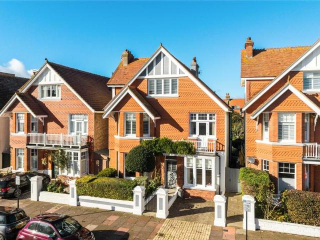 House for sale in Aldrington