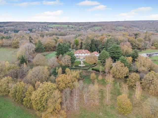 House for sale in Upper Harbledown, The Bridge