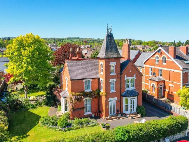 House for sale in Oswestry, Shropshire