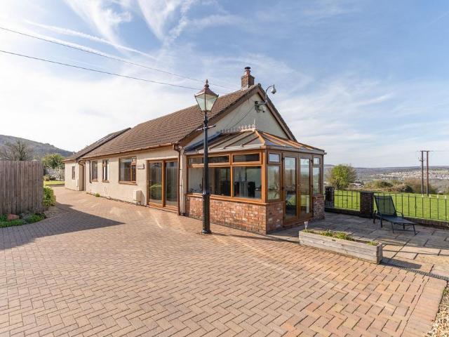 House for sale in Griffithstown