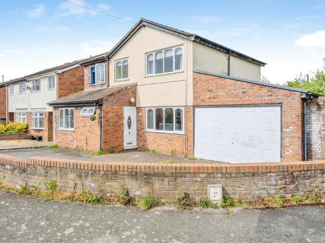 House for sale in Caldicot