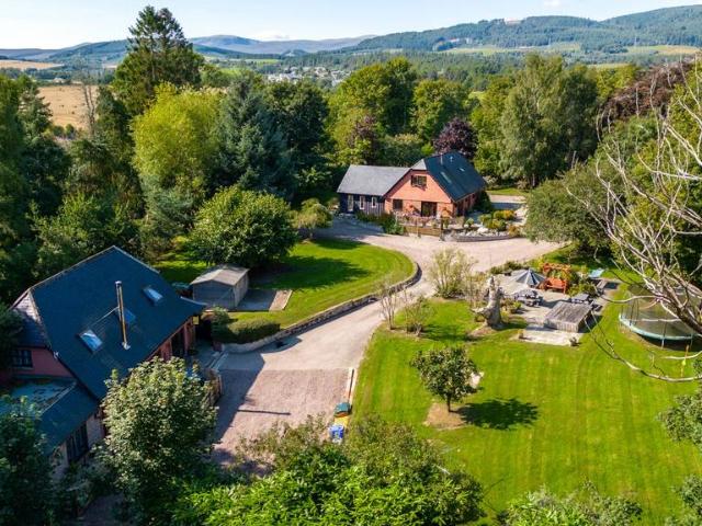 House for sale in Evanton, Scotland