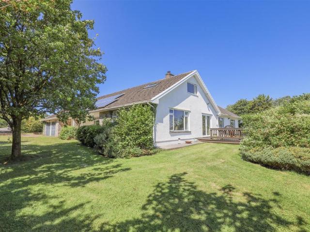 House for sale in Llangan, Wales