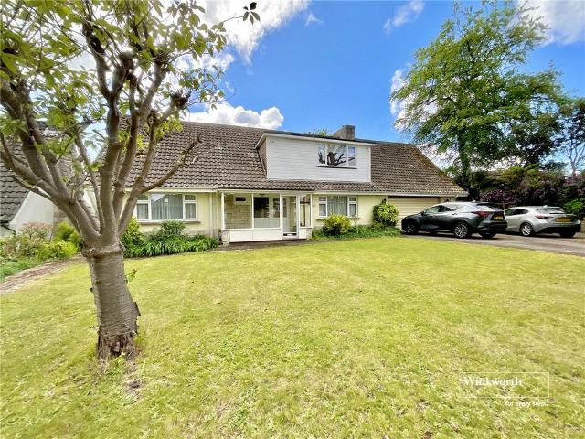 House for sale in Highcliffe