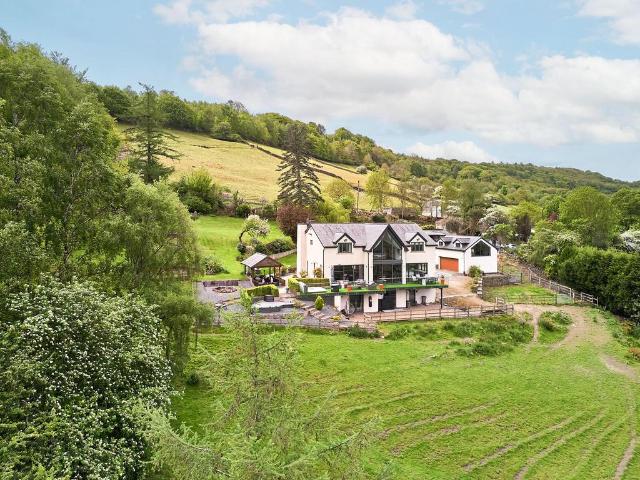 House for sale in Cambridge Estate, Guiseley