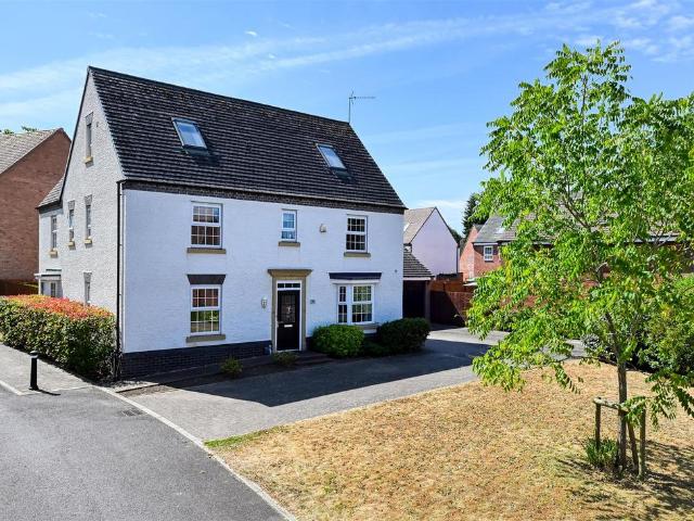 House for sale in Tettenhall, West Midlands