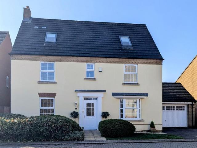 House for sale in Thurloxton, Somerset