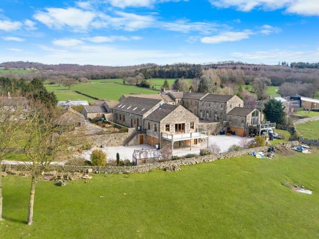House for sale in New York, Dacre Banks